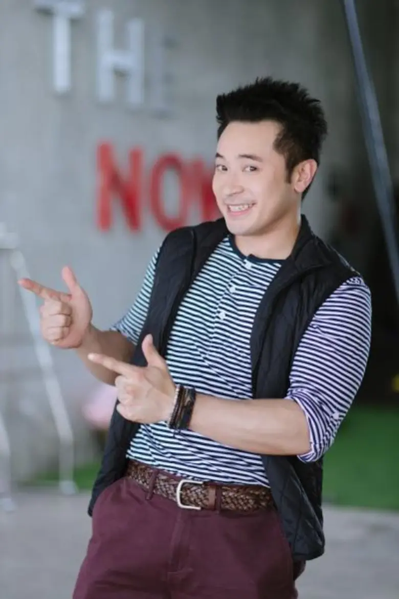 รายการโต๊ะข่าวบันเทิง : เวลา 10.00 น. พูด...