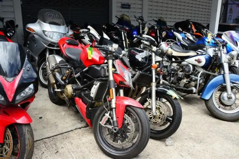 กรมศุลกากรจัดประมูลรถยนต์และรถจักรยานยนต์ของกลางกว่า 300 คัน คาดนำรายได้เข้ารัฐมูลค่ากว่า 500 ล้านบาท