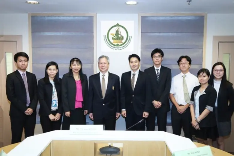 นายวีระศักดิ์ กิติวัฒน์ ที่ปรึกษาด้านต่างประเทศ กระ...