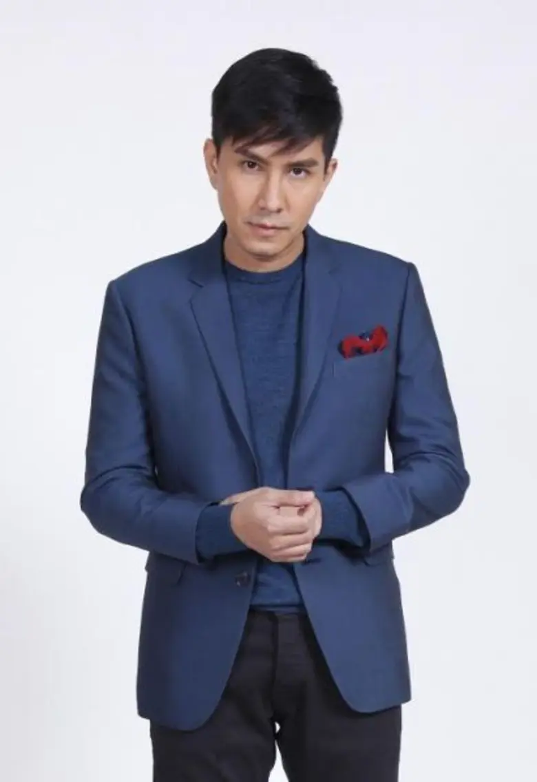 ต้องมารับบทชายหนุ่มผู้รักครอบครัว แต่ทนต่...