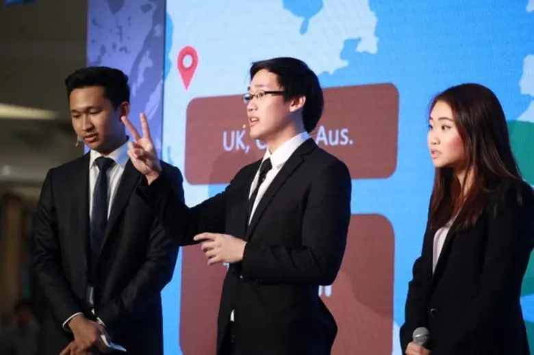 ทีม Healthticket ชนะเลิศ“ออมสิน สุดยอดแนวคิดพลิกธุรกิจไทย”คว้าเงินรางวัล 1 ล้านบาท 10 ทีมสุดท้ายแพ็กกระเป๋าเตรียมเป็นผู้ประกอบการดูงานญี่ปุ่น 15-21 ต.ค. นี้