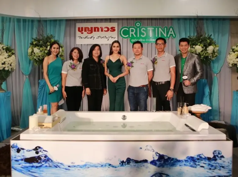 คุณวัลลีย์ นาคประสิทธ์ กรรมการบริหาร บริษ...