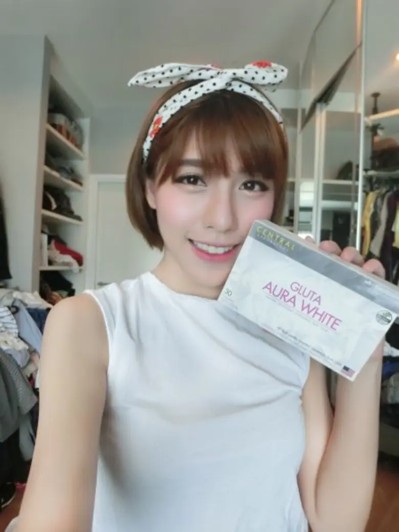 ห่างหายจากหน้าจอทีวีไปนาน สำหรับไฮโซร่างเล็ก "แอปเป...