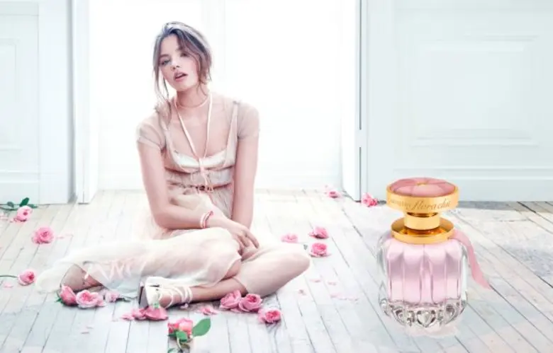 เครื่องสำอางอาร์ทิสทรีจากแอมเวย์รังสรรค์ค...