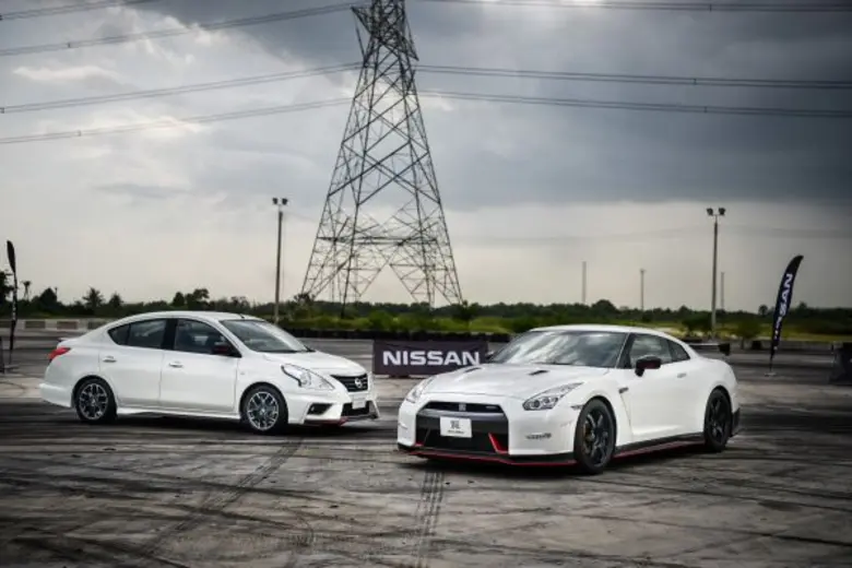 นิสสัน จีที อะคาเดมี ไทยแลนด์ ซีซัน 3 สานฝันเซียนเกมสู่นักขับระดับโลก ได้ 6 เกมเมอร์ไทย ผ่านด่านสุดหิน สู่ค่ายฝึกนักแข่งรถของนิสสัน ที่อังกฤษ