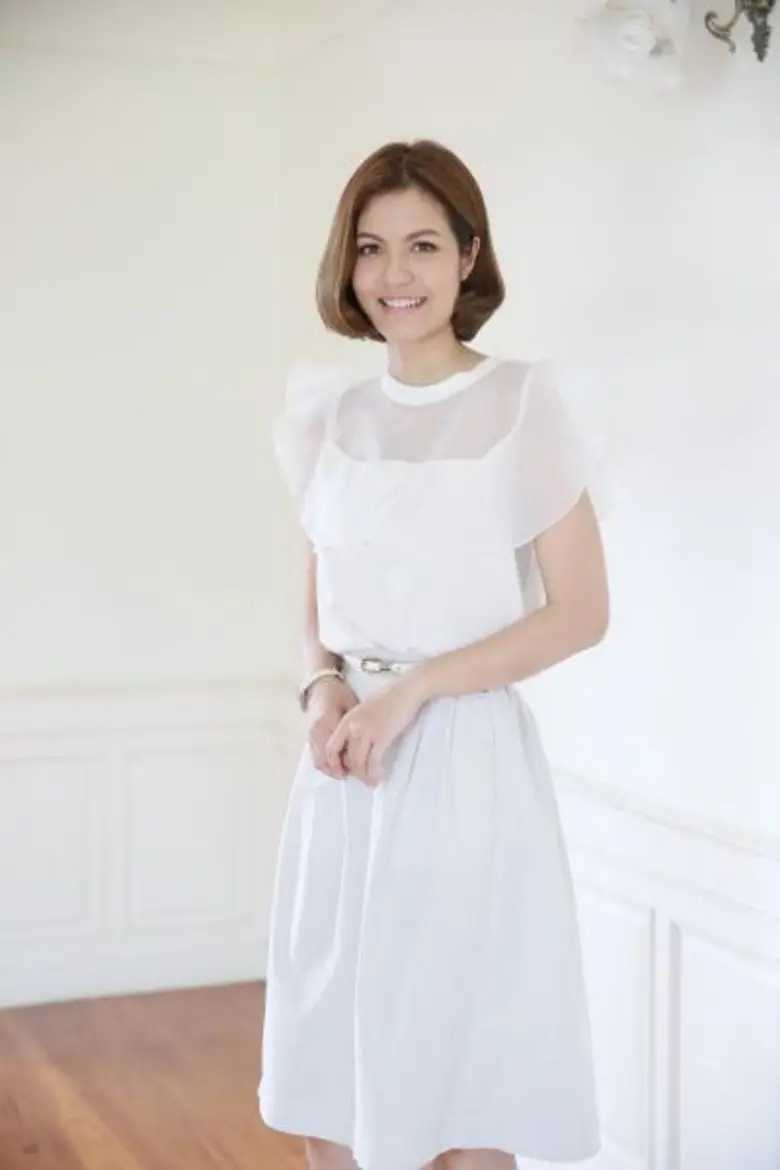 เป็นศรีภรรยาคนแรกแท้ๆ แต่ไหงสาวตาคมเอ๋-มณ...