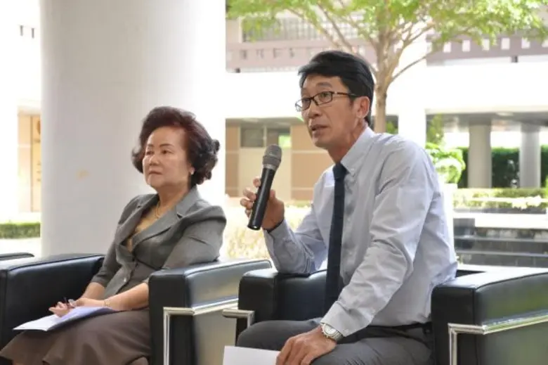 ธรรมศาสตร์ เปิดโครงการติดตั้งระบบโซลาร์รูฟท็อป ใหญ่ติด TOP 4 มหาวิทยาลัยของโลกคาดสามารถผลิตกำลังไฟฟ้า 15 เมกะวัตต์ต่อวัน ในปี 60