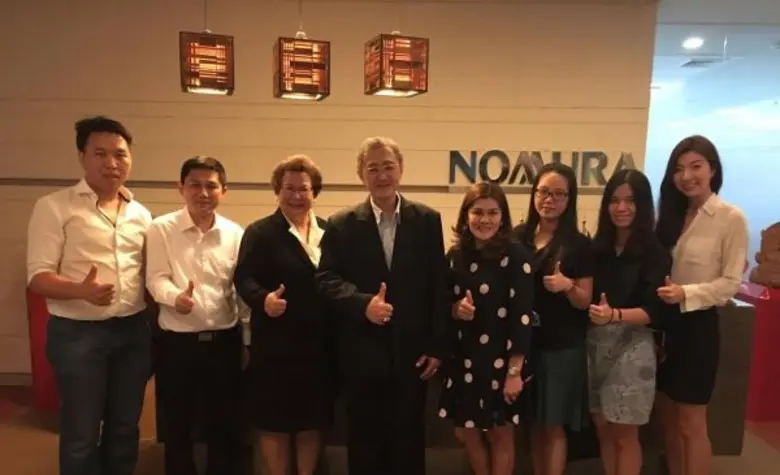 นพ.ศุภพงษ์ จรรโลงบุตร (คนที่ 4 จากซ้าย) ป...