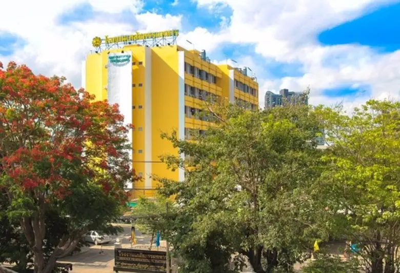 ก้าวสู่ปีที่ ๕๓ วันคล้ายวันสถาปนา โรงงานเภสัชกรรมทหาร ศูนย์การอุตสาหกรรมป้องกันประเทศและพลังงานทหาร