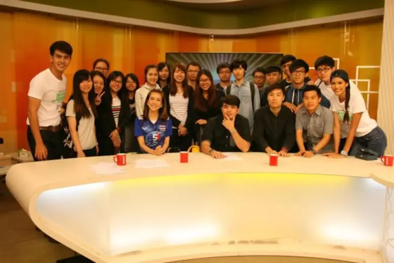 สองเพื่อนซี้ร่วมก๊วน จาก "Journey The Ser...