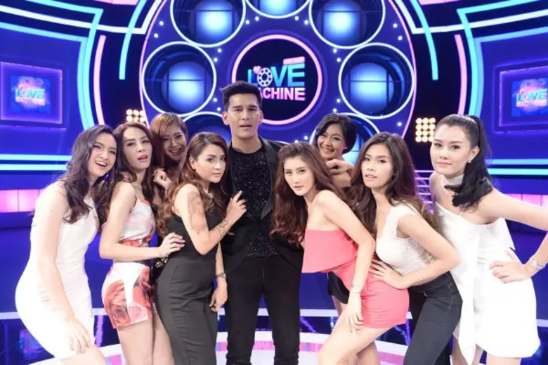 วันจันทร์ที่ 29 สิงหาคม 2559 รายการ "The ...