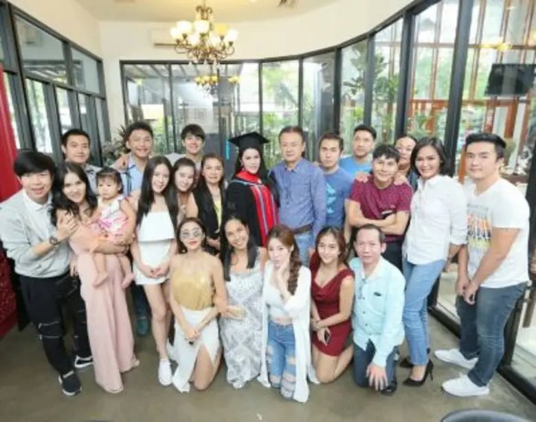 ออกอาการเป็นปลื้มสุดๆ สำหรับเซ็กซี่สตาร์ส...