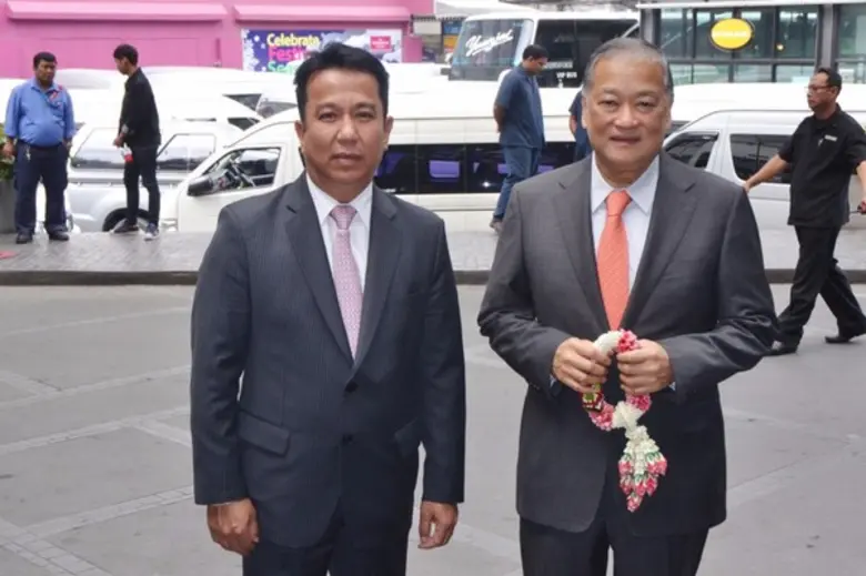 คุณสุชาติ เกตุนวม ผู้จัดการทั่วไป โรงแรมแ...