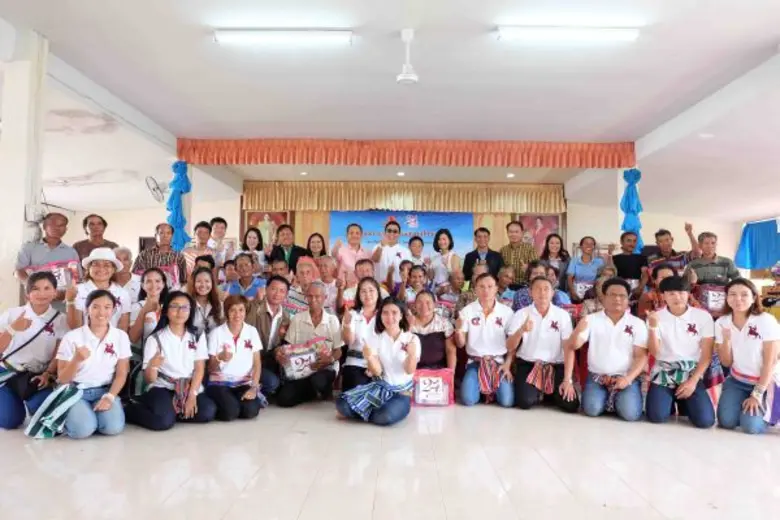 เติมพลังใจด้วยการให้ : ดร.โชค บูลกุล กรรม...