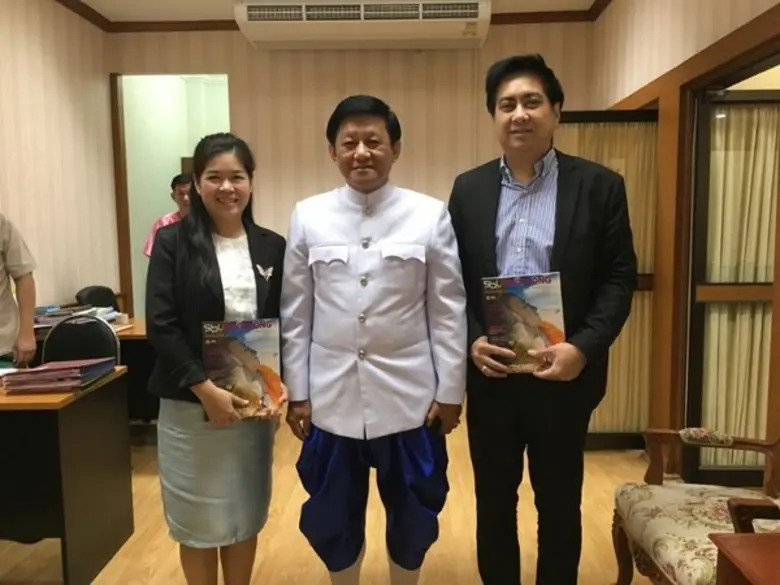 ผู้ช่วยศาสตราจารย์ ดร.วีระพงศ์ มาลัย รองอ...