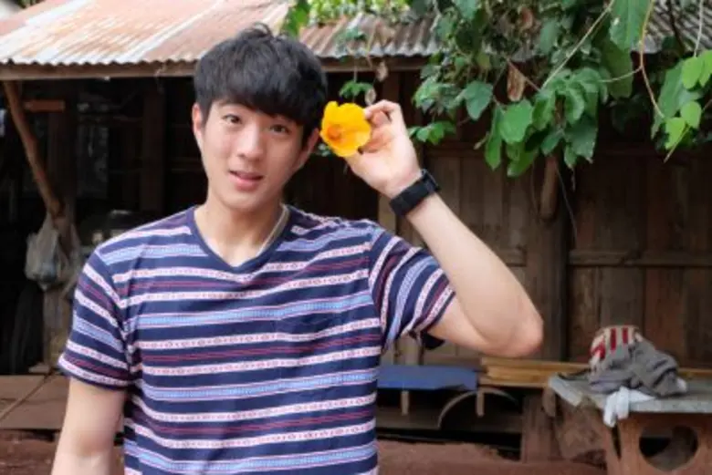 สัมผัสวิถีชีวิตและธรรมชาติอย่างลึกซึ้ง ไป...