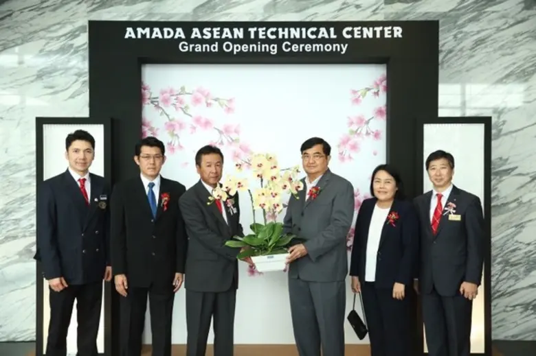 กลุ่มบริษัท เชอวาล โดย นายอภิชาติ สัจจะวง...