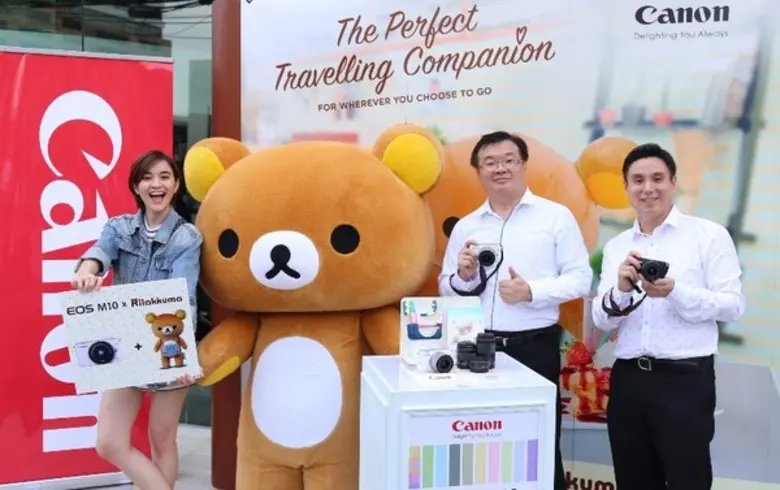 คุณวรินทร์ ตันติพงศ์พาณิช (ที่ 2 จากขวา) ...