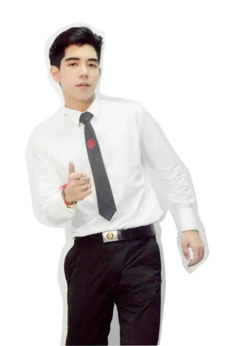 “ ไปป์-กามิกาเซ่” เฟรชชี่หนุ่มสุดฮอต ในรั้ว มศว