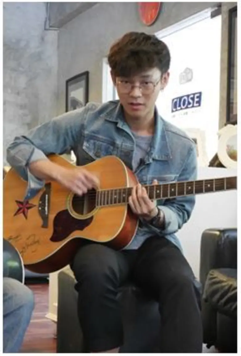 รายการเรื่องร้อนออนไลน์ คืนนี้ เปิดใจพระเ...