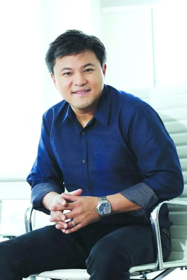 สร้างความฮือฮาให้คอละครเวทีเมืองไทยอีกครั...