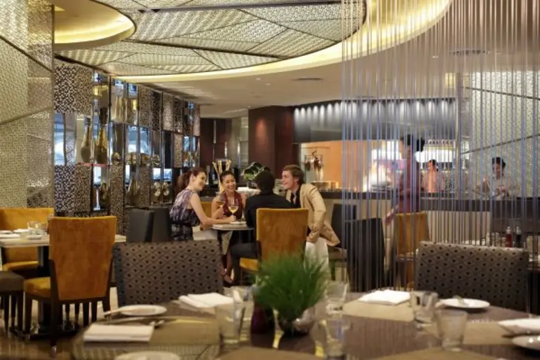 หลากหลายรสชาติอาหารกริลล์ ณ ห้องอาหารเอสเพรซโซ่ โรงแรมอินเตอร์คอนติเนนตัล กรุงเทพฯ