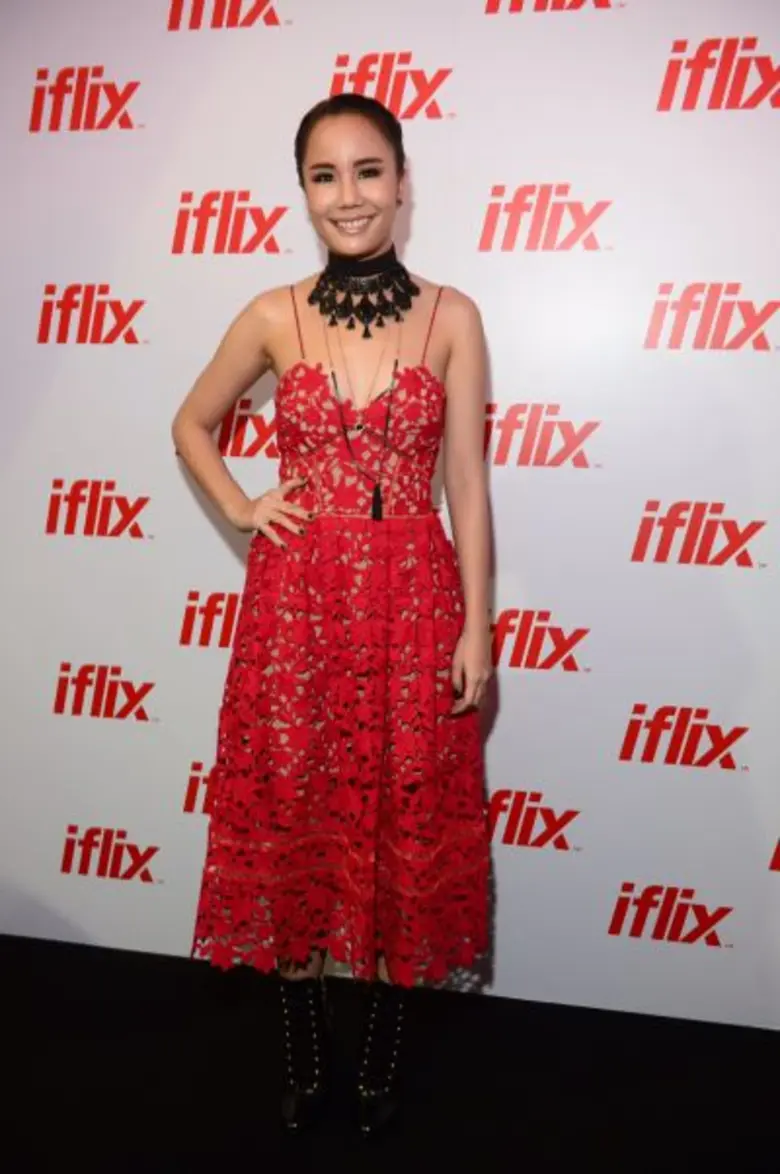 ไอฟลิกซ์ เปิดตัว ฟีเจอร์ใหม่ “เพลย์ลิสต์” ชวนเซเลบริตี้และคนดังจากทั่วทุกวงการมาร่วมนำเทรนด์