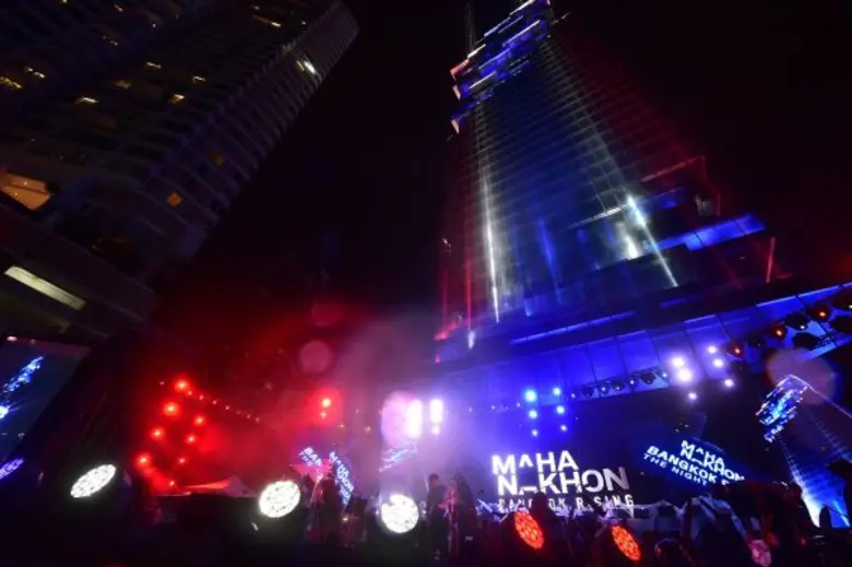 ยิ่งใหญ่ตระการตา “มหานคร” ฉลองตึกสูงสุดในประเทศไทย เนรมิต แสง สี สุดอลังการ ผสานโอเปร่าโชว์จากศิลปินระดับโลก