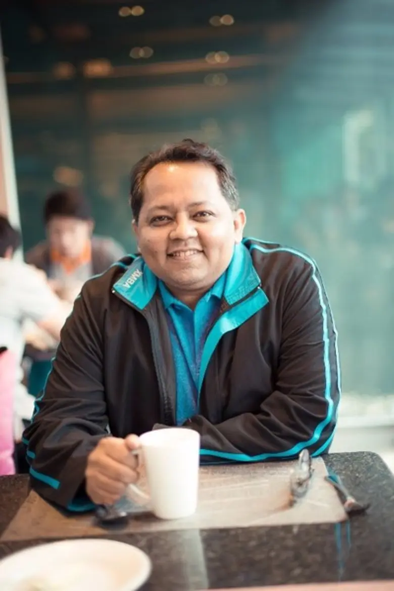 ผอ.ใหม่ หอสมุดแห่งมหาวิทยาลัยธรรมศาสตร์ ต...