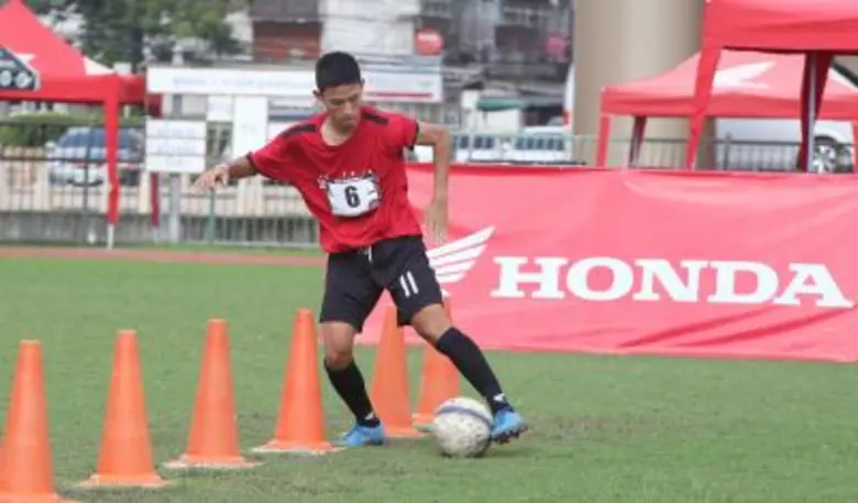 "ร.ร.กีฬากรุงเทพฯ" โชว์ทักษะสุดยอด คว้าแช...