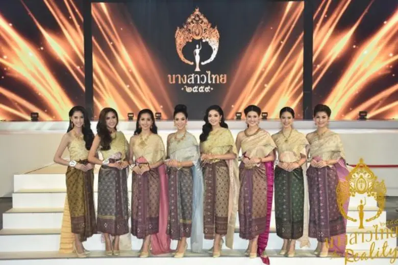 เวทีประกวด“นางสาวไทย2559”เปลี่ยนเวทีเป็น “รันเวย์” รอบสื่อโชว์ชุดไทย 3 ยุคผสมเทคนิคตระการตาล้ำสมัย เผยกติกา 2 สาวงามทำคะแนนเรียลลิตี้สูงสุดชิง 12 คนสุดท้าย