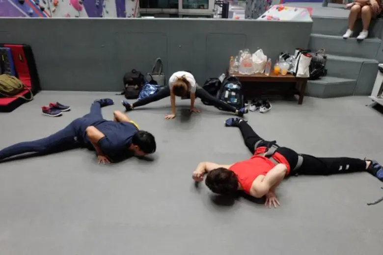 “เต๋า-ใบเตย-บิ๊ก” ฟิตหนักมาก แทคทีมซ้อมปีนผา ก่อน “เชือกวิเศษไตรภาค “ตอน” ปีนผาคว้าเลิฟ” ลงจอ