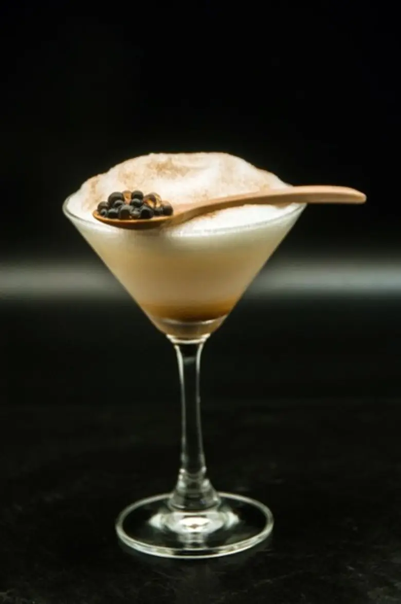 เชิญทุกท่านมาลิ้มลองเครื่องดื่มค็อกเทล Fire Coco & Bio-Berry ตลอดทั้งเดือนกันยายน 2559