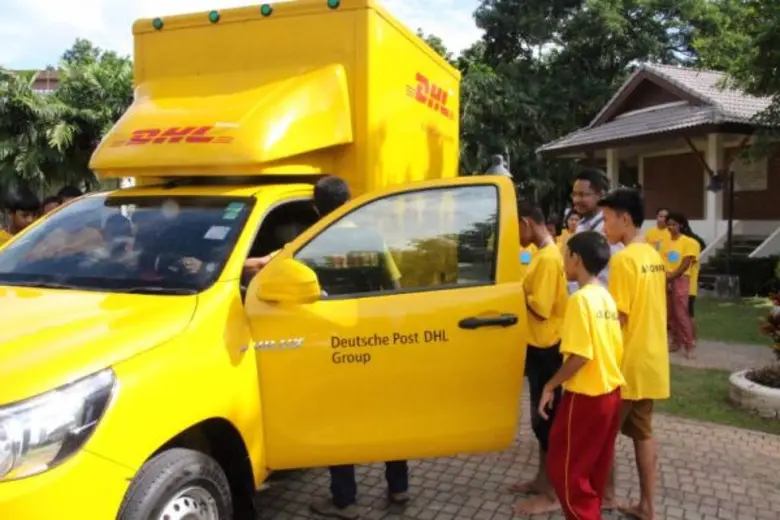 ดีเอชแอล ร่วมกับกรมส่งเสริมการค้าระหว่างประเทศ ช่วยเหลือชุมชนและพัฒนาเยาวชนผ่านโครงการ