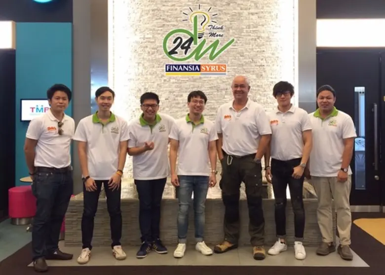 บมจ.หลักทรัพย์ ฟินันเซีย ไซรัส นำโดยคุณสุ...