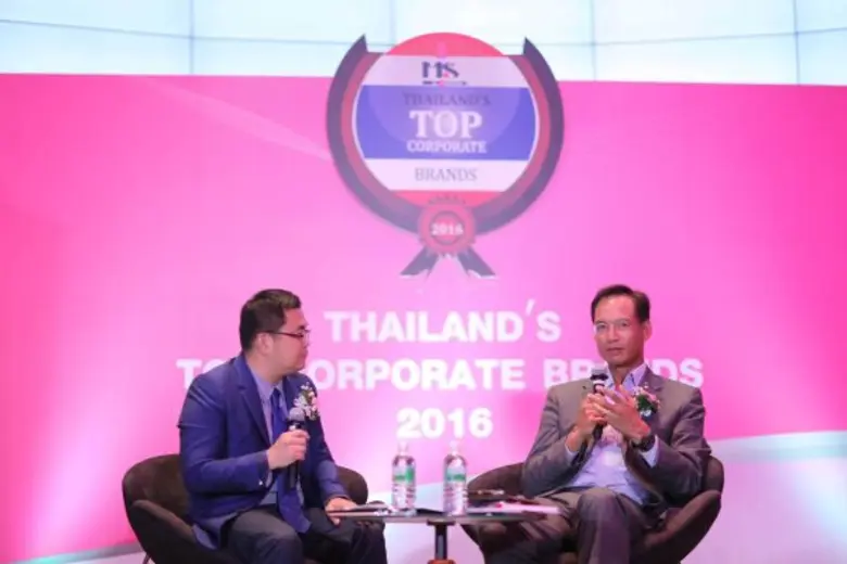 กรณ์ จาติกวณิช ร่วมเสวนาเรื่อง “Branding Thai Businesses in the Global Economy” ในงาน Thailand’s Top Corporate Brands 2016