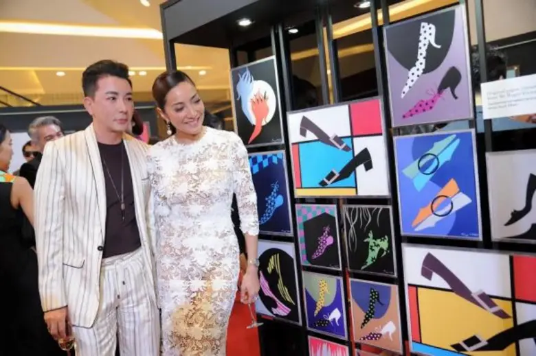 เซเลบฯ ตบเท้าเดินพรมแดง ชมนิทรรศการภาพสุดเอ็กคลูซีฟ ฉลอง 80 ปี “โรเฌร์ วิวีเยร์” ” แบรนด์รองเท้า-กระเป๋าระดับไฮเอนด์