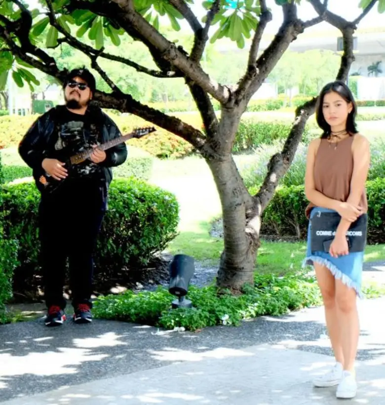 “ป๊อบ – ปองกูล” โดน ผู้กำกับ “อยากจะร้องดังดังเดอะซีรีส์” เล่นหนัก ออกปากจำไว้ลึกสุดใจ