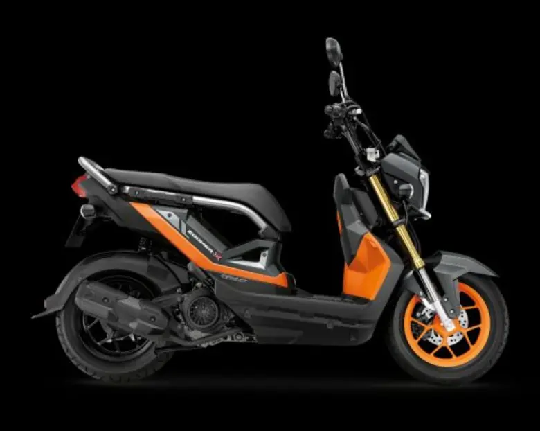 ได้เวลาปล่อยของ! ฮอนด้าเปิดตัว New Zoomer-X จัดจ้านโดนใจด้วยคู่สีแบบคอนทราสต์ ต่อ-ธนภพ รับบทพรีเซนเตอร์ใหม่ ถ่ายทอดคาแรกเตอร์เท่นอกกรอบ