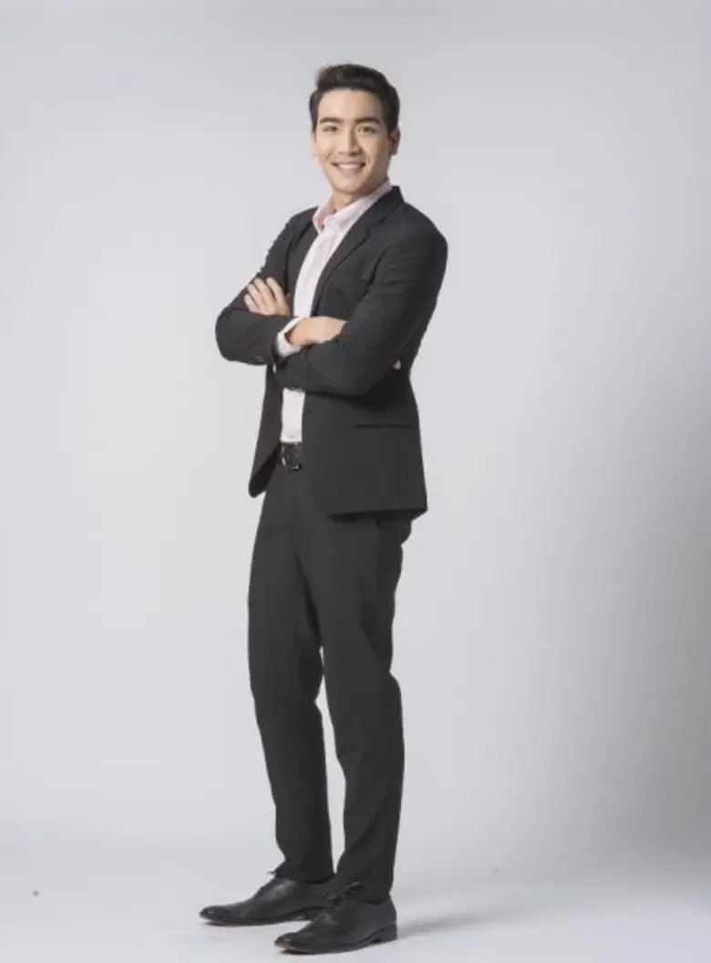 พระเอก ดรีม-ณฐณพ รับเลิฟซีนทำเขินหนัก ฉากดราม่าลงทุนเจ็บจริง “ม่านดอกงิ้ว”