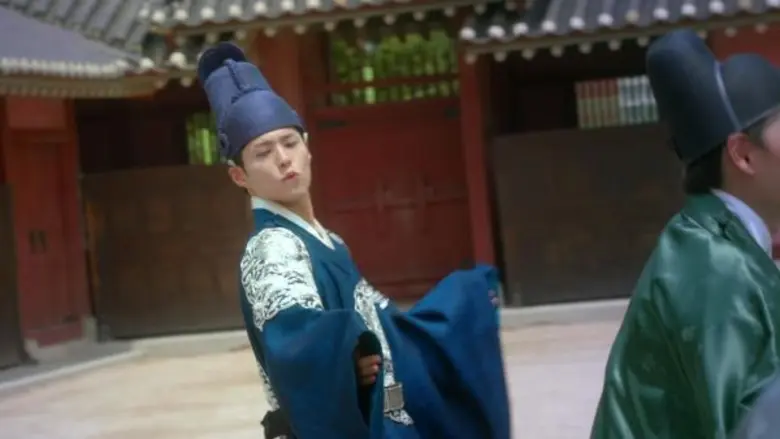 พัคโบกอม โชว์สเต็ปใน “Moonlight Drawn by Clouds” ช่อง 8 มือไว คว้าลงจอต่อ “Doctors”