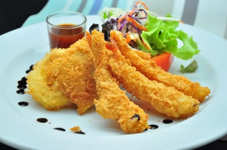 ห้องอาหารทิโวลี่ คอฟฟี่ ช็อป เชิญชวนทุกคร...