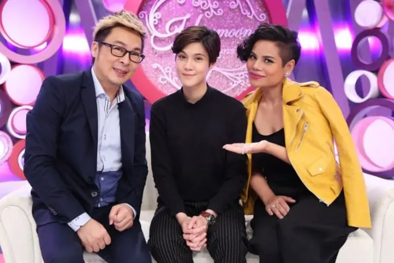 ทีวีไกด์: รายการ “น้ำผึ้งพระจันทร์” “เจี๊ยบ-ลลนา” ครั้งหนึ่งเคยช้ำหนัก เผยเรื่องอกหัก ถึงขั้นฟูมฟาย!!! ในรายการ “น้ำผึ้งพระจันทร์”