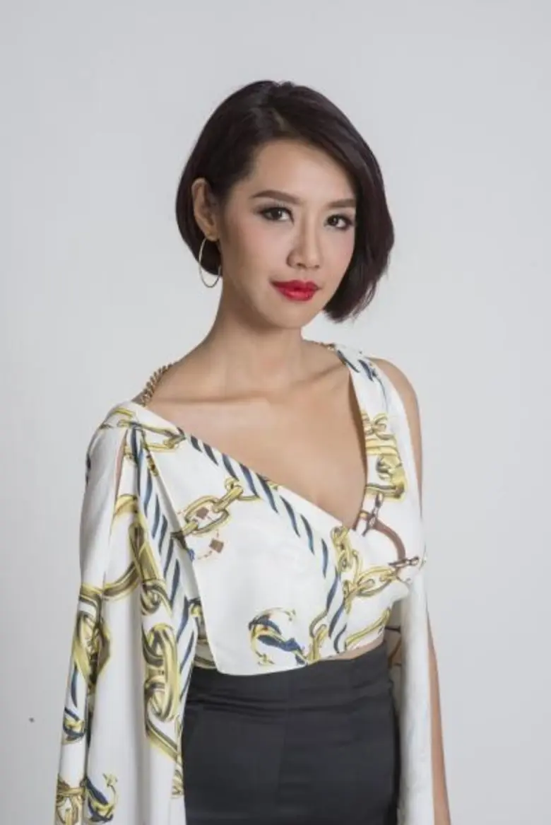 เป็นการประเดิมผลงานละครแบบเต็มตัวครั้งแรก...