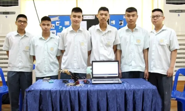 นักเรียนสารสาสน์เอกตราสุดเจ๋ง เปิดตัวสิ่ง...