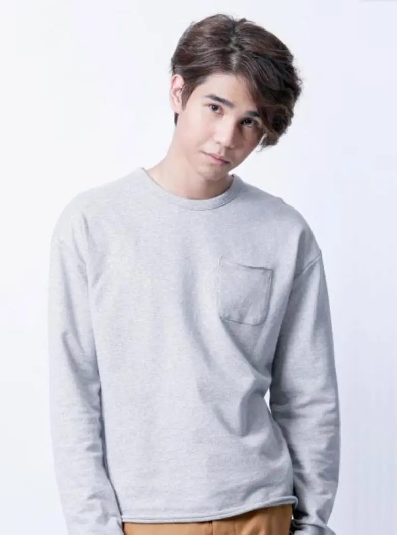 เจฟ-วรกมล ชาเตอร์ ศิลปินจาก ค่ายการ์เด้น ...