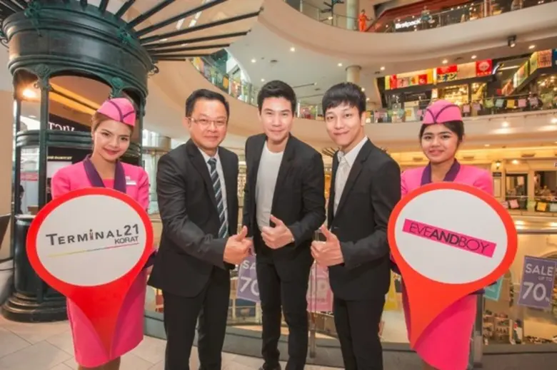 เทอร์มินอล 21 โคราช จับมืออีฟแอนด์บอย (EV...