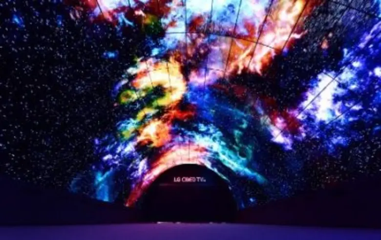แอลจีเผยโฉมหน้าจอ OLED Tunnel ที่ใหญ่ที่สุดในโลกในงาน IFA 2016