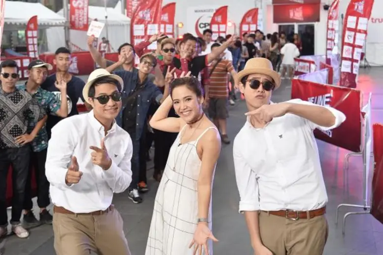 วันอาทิตย์ที่ 11 กันยายนนี้ พบกับ "The Li...