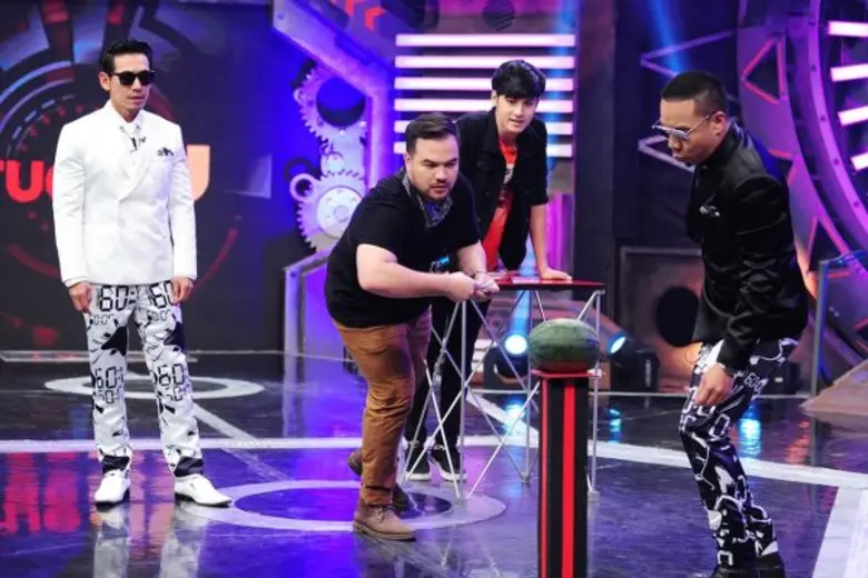 ทีวีไกด์: รายการ “The 60 Seconds game 60 วิ พิชิตแสน Battle Game” “เก้า-จิรายุ” ขึ้นสังเวียนเกมโชว์ ครั้งแรก!!! ปะทะเดือด “โอ๊ต-ปราโมทย์”